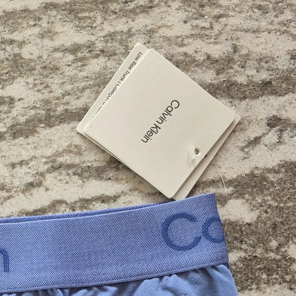 Calvin Klein Men's Microfiber Tech Low Rise Trunk NEW Size XL